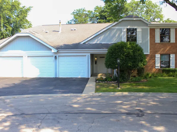317 Woodbury Ct APT B2, Schaumburg, IL 60193