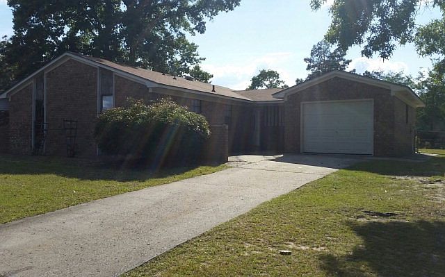 1st image of 3621 Spanish Trace Dr