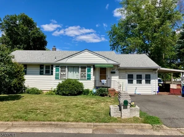 4 N 16Th Ave, Manville Boro, NJ 08835