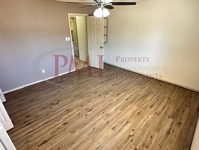 2213 Laramie Dr — Photo 14