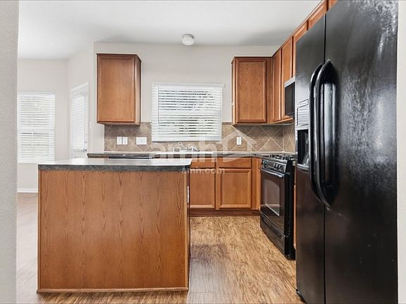4th image of 29342 Winton Wood Way