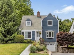 141 Johnson Rd, Scarsdale, NY 10583