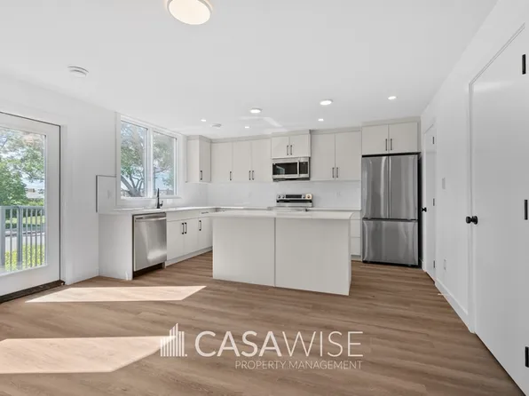 11323 106th St NW, Edmonton, AB