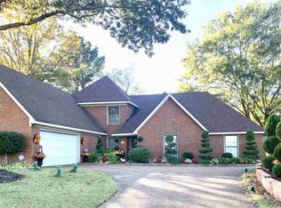 2859 Davies Plantation Rd, Cordova, TN 38016