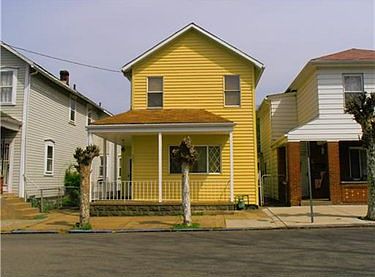 1st image of 543 E Railroad Ave