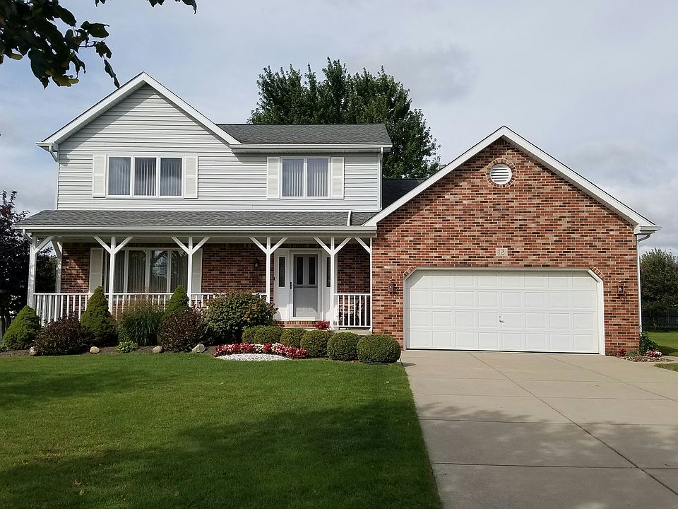 1st image of 12 Rose Hill Cir