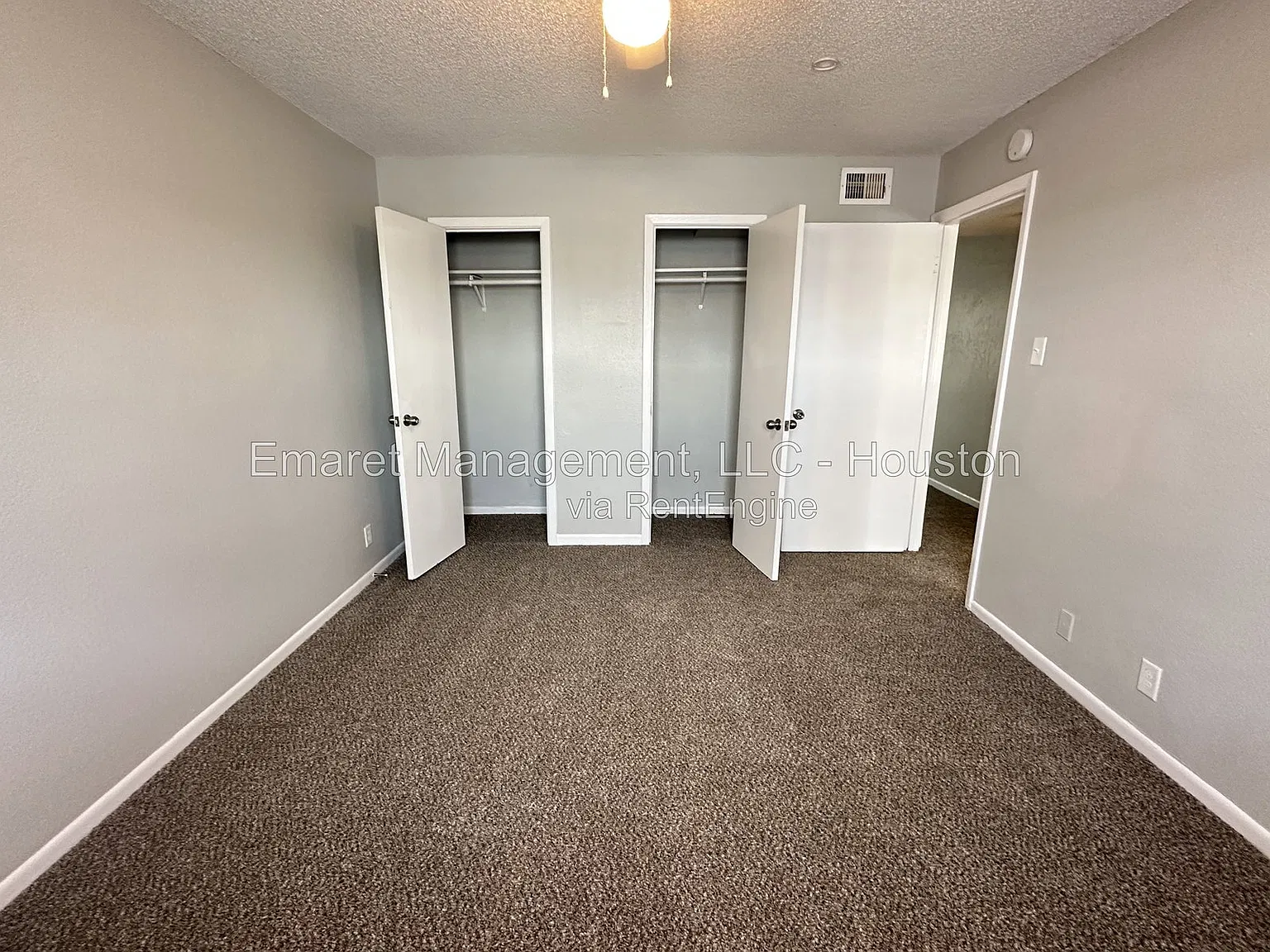 Park Place Apartments — Photo 3