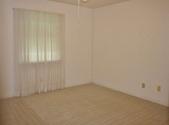 5th image of 106 Cutter Cir