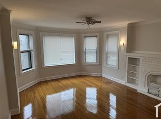8024 S Honore St APT 3, Chicago, IL 60620