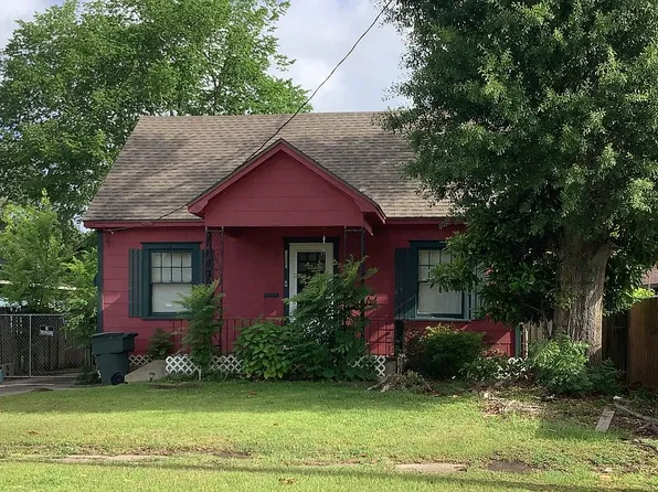 1460 Prairie St, Beaumont, TX 77701
