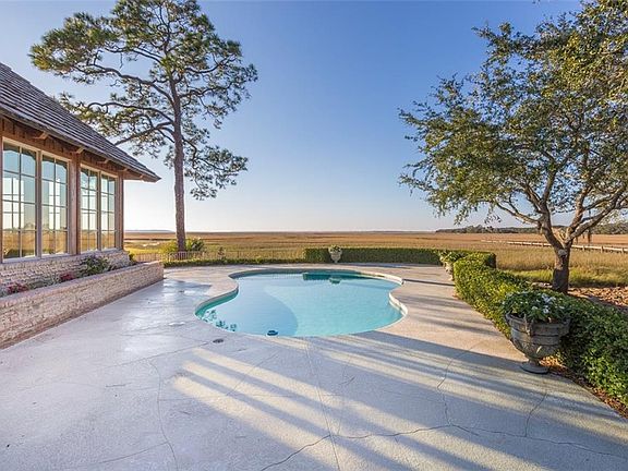 4th image of 37 Salt Marsh Dr
