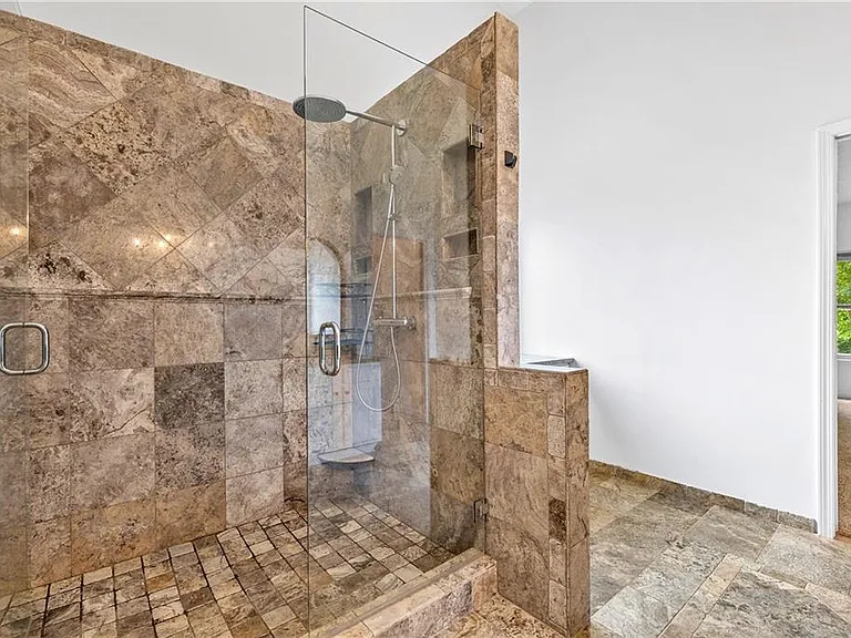 1525 Keystone Dr — Photo 27