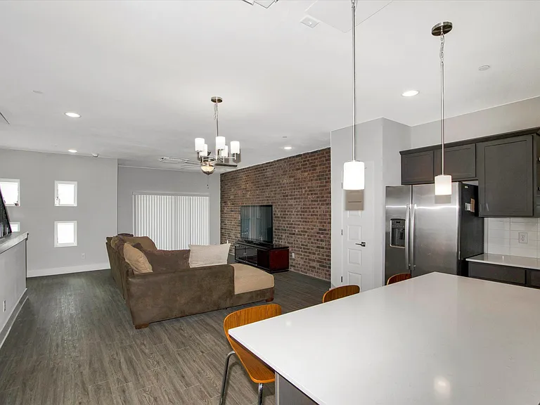 302 Tendick St #1103 — Photo 9