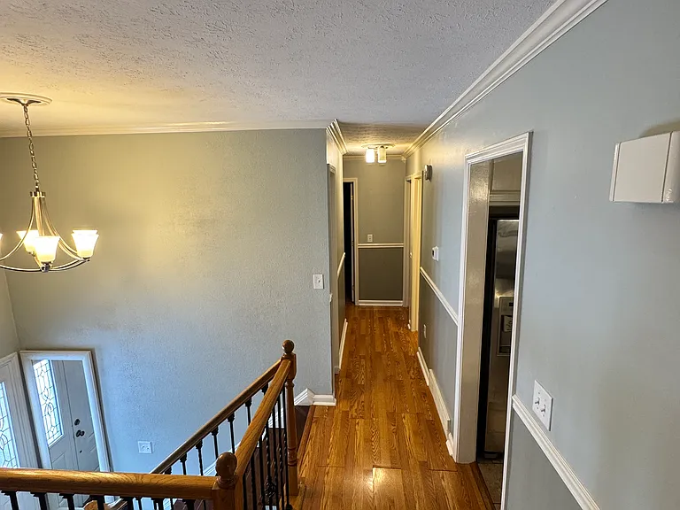 2062 Asheboro Dr — Photo 4