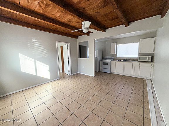 2nd image of 3624 Keltner Ave APT 3
