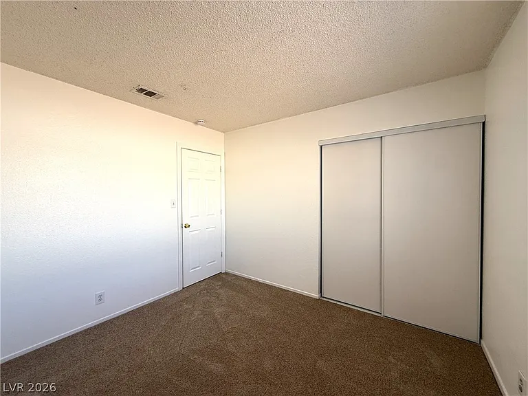 2220 La Sombra St — Photo 17