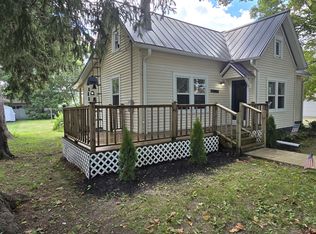 103 W Cherokee Ave, Shabbona, IL 60550