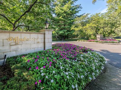 100 Hilton Avenue #607E, Garden City, NY, 11530