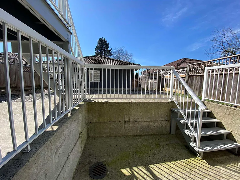 5536 Neville St — Photo 5