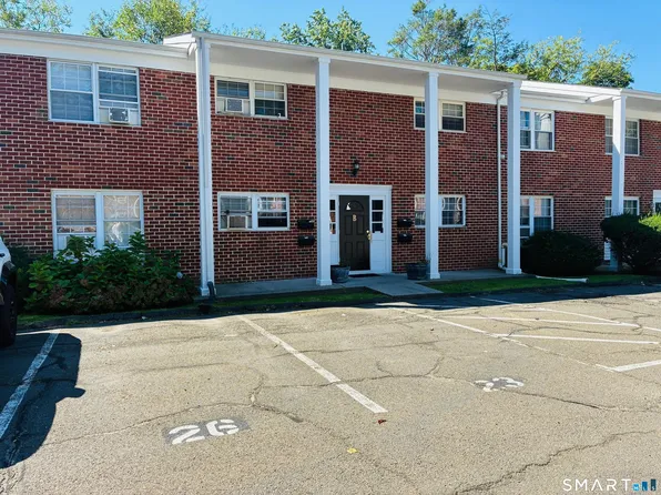 125 Lawn Avenue #B6, Stamford, CT 06902