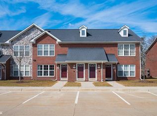 33554 Utica Rd, Fraser, MI 48026