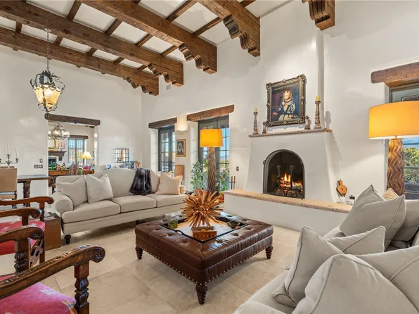 165 Tano Rd, Santa Fe, NM 87506