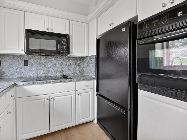 426 NE 7th Ave #2B — Photo 19