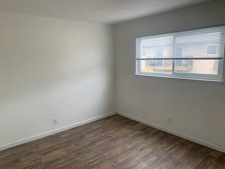 3509 Agate Dr #7 — Photo 6