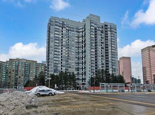 7 Bishop Ave #302, Toronto, ON M2M 4J4