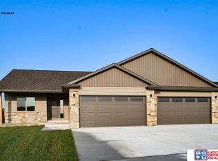 1204 Annabel Ave, Hickman, NE 68372