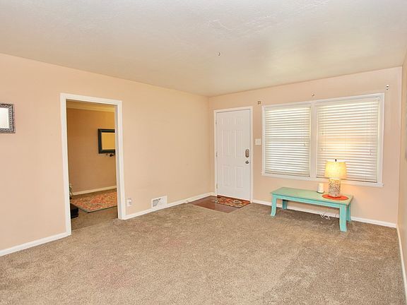 4th image of 4315 Pasadena Dr