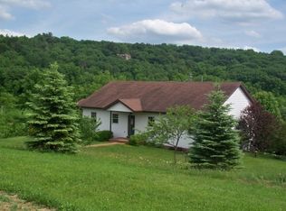 3934 County Road Y, Dodgeville, WI 53533