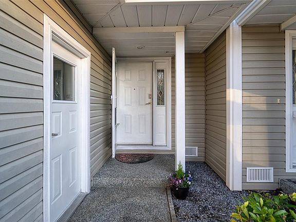 5th image of 3250 Ross Rd #12