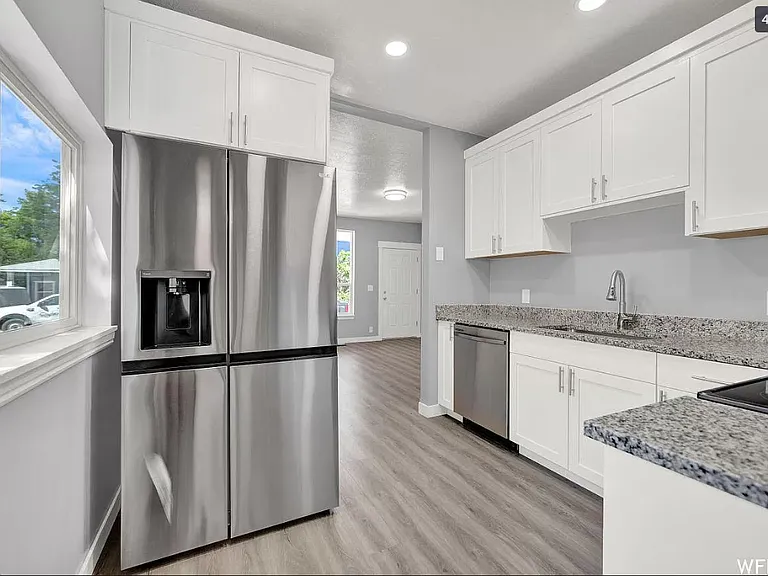 2820 Porter Ave — Photo 7