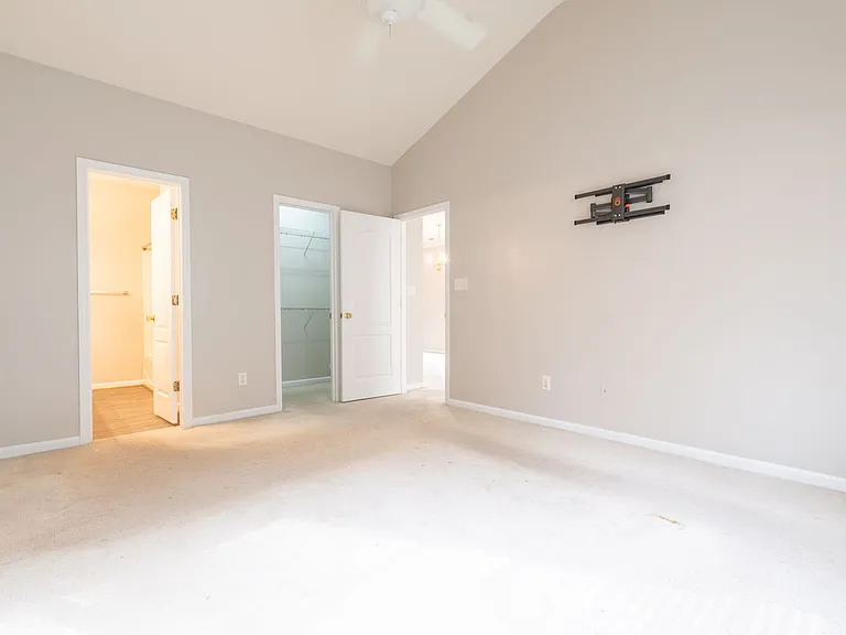 4022 Holston Ct — Photo 15