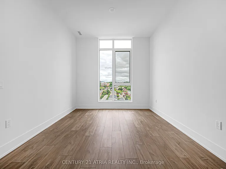 858 Dupont St #Penthouse 19 — Photo 25