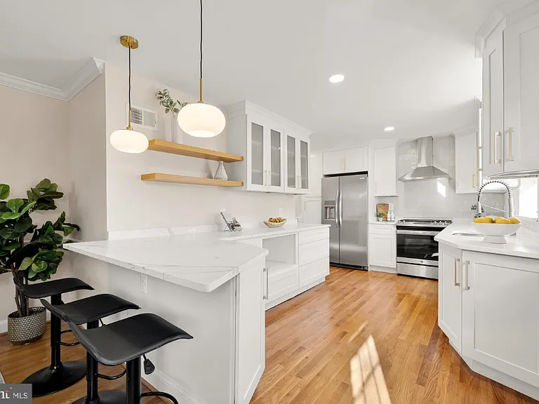 6409 Forest Rd #A — Photo 15