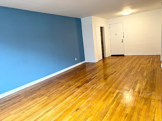 Rented by Bruma Realty LLC | media 6