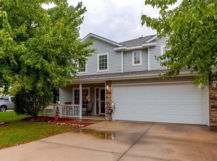 2100 Meadow Chase Ln UNIT 205, Des Moines, IA 50320