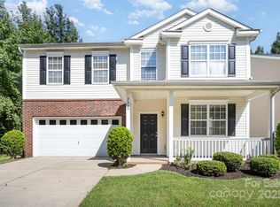 7325 Habitat Manor Dr, Matthews, NC 28105