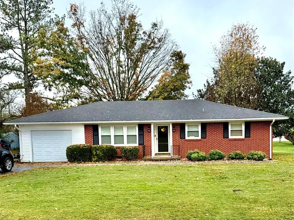 105 Cardinal Ct, Glasgow, KY 42141