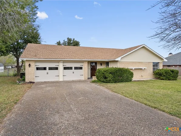 105 Melissa St, Eddy, TX 76524