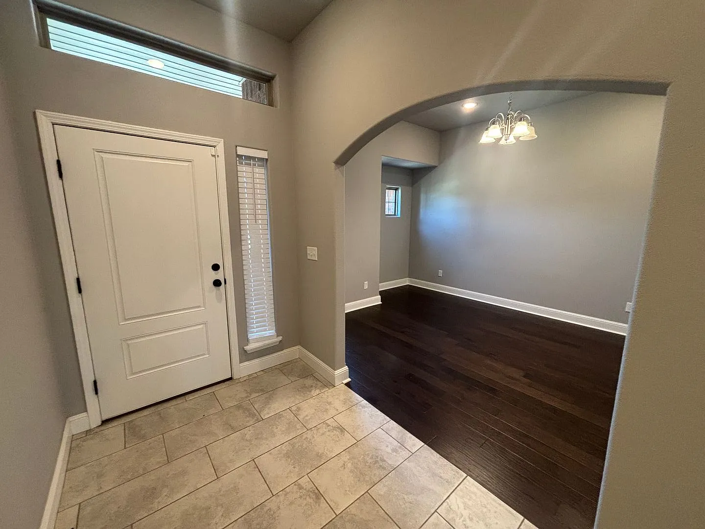For Rent Spacious 4 Bedroom 3 Full Bath Dream Home Located In Bentonville — Photo 2