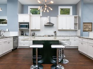 510 E Mistletoe Ave #A, San Antonio, TX 78212