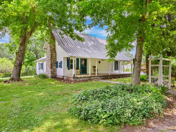 379 Gunson Ridge Rd, Cumberland City, TN 37050