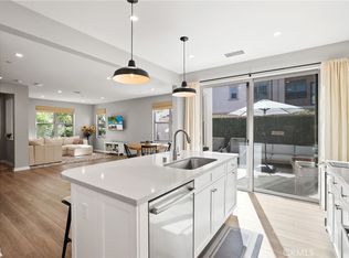 152 Newburry, Irvine, CA 92618