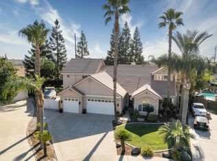 2831 E Harter Ct, Visalia, CA 93292