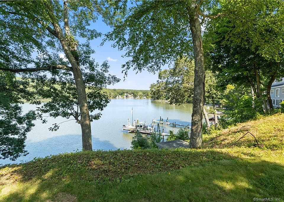 35 & 37 Oswegatchie Rd, Waterford, CT 06385 Zillow