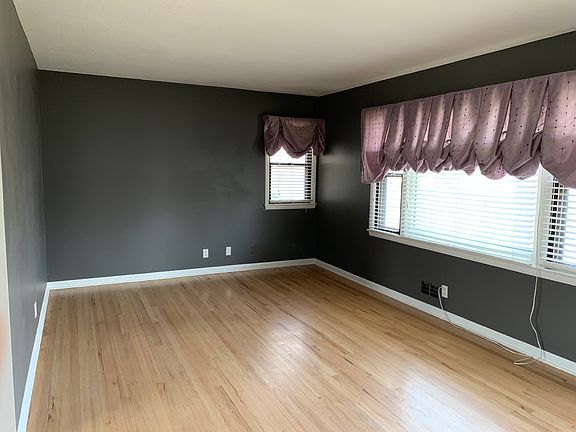 5th image of 901 N 59th St