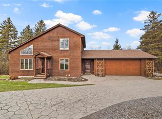 6074 N Yerkes Rd S, Canandaigua, NY 14424